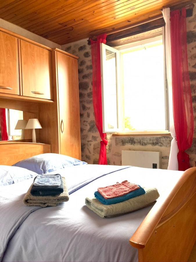 Lo Soulenquo A Fonteilles Sur Le Gr 65 Bed & Breakfast Golinhac Eksteriør bilde