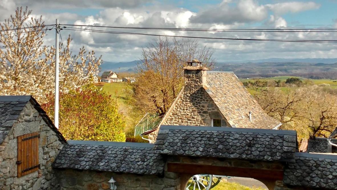 Lo Soulenquo A Fonteilles Sur Le Gr 65 Bed & Breakfast Golinhac Eksteriør bilde