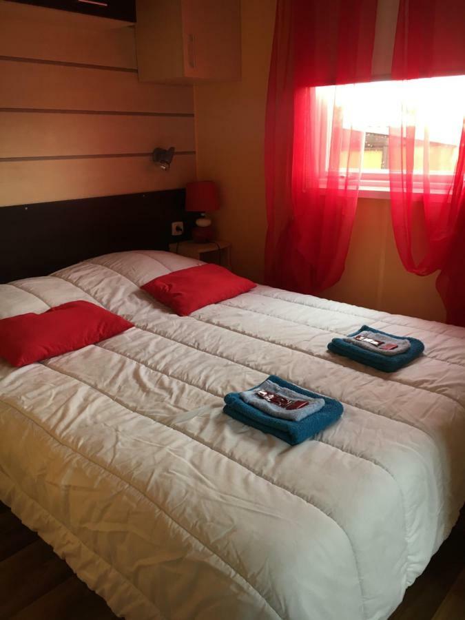 Lo Soulenquo A Fonteilles Sur Le Gr 65 Bed & Breakfast Golinhac Eksteriør bilde